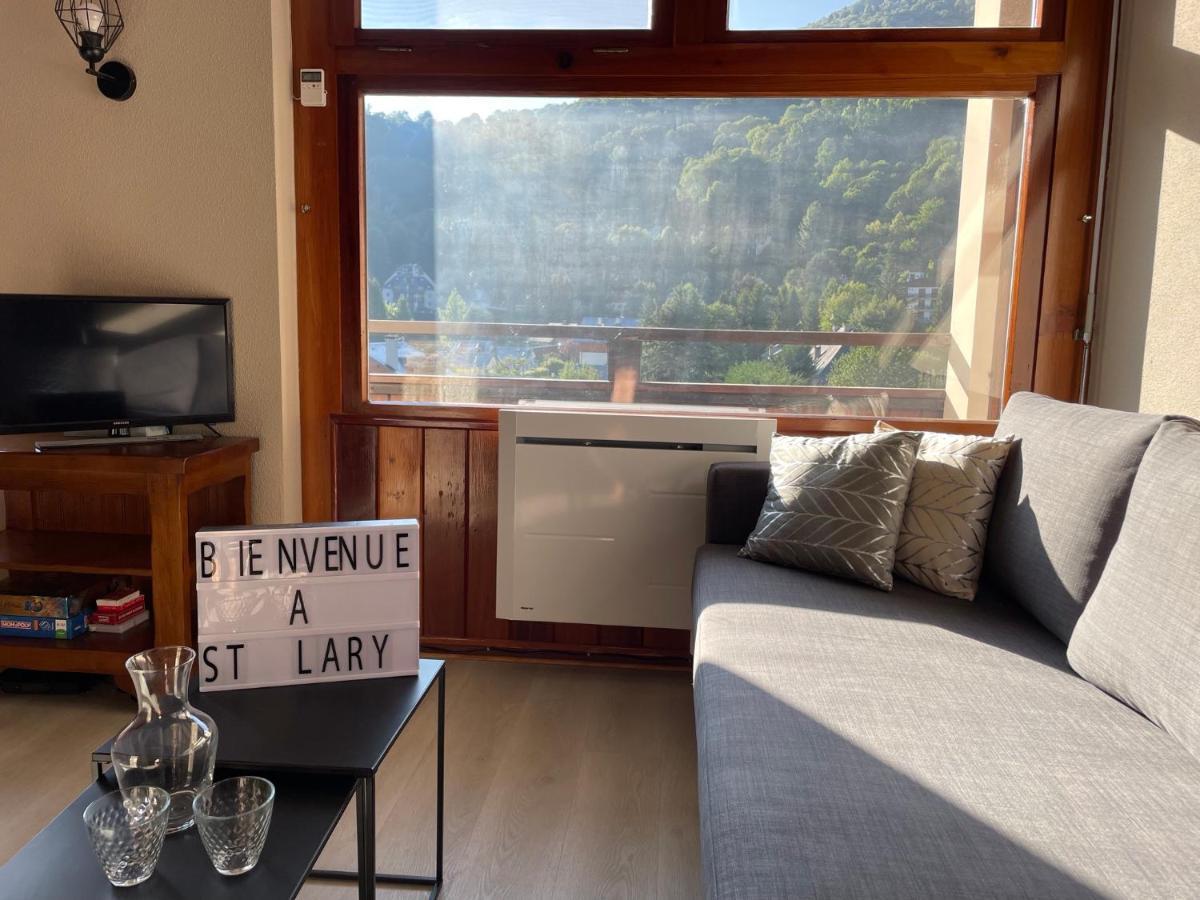 Appartement 58 M2 Avec Piscine Interieure Vue Montagne Centre Village , Parking Prive Saint-Lary-Soulan Esterno foto