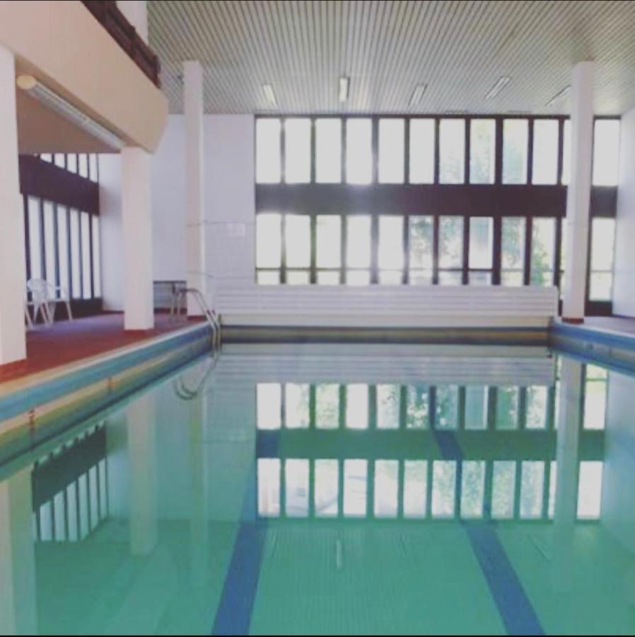 Appartement 58 M2 Avec Piscine Interieure Vue Montagne Centre Village , Parking Prive Saint-Lary-Soulan Esterno foto